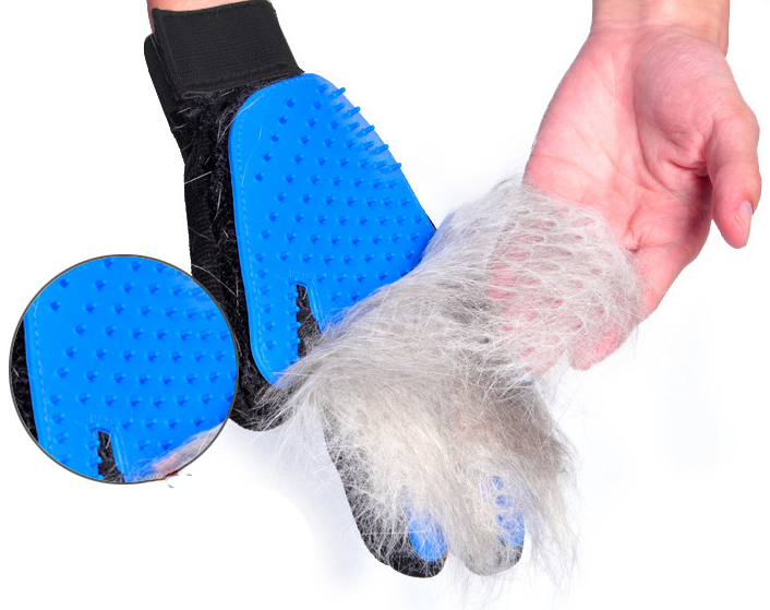 Pet Hair Remover Grooming Gloves — Dogs & Cats